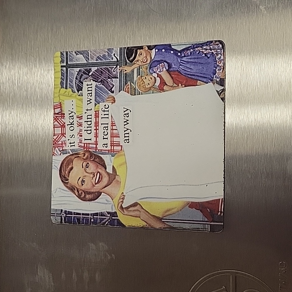 Funny stay at home mom 50's kitchen magnet real life chores kids folding